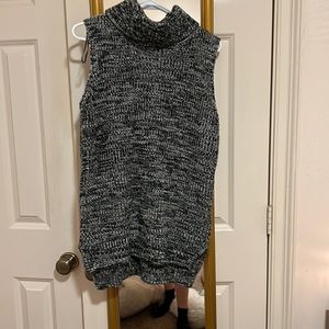 Sleeveless Turtleneck Short dress or long shirt